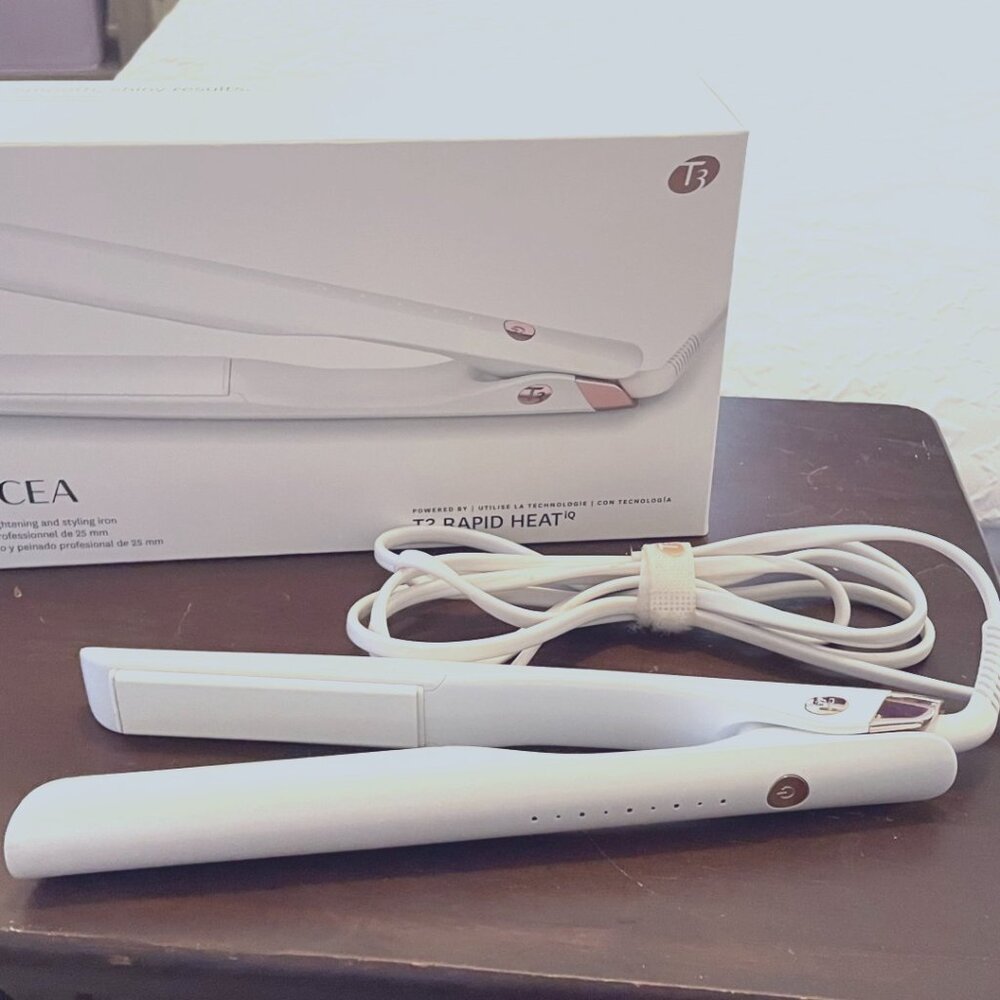 T3 Lucea Rapid Heat IQ 1" Professional Straightening Iron - White & Rose Gold